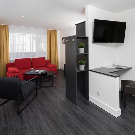 Hotel Zeppelin - Das Original Friedrichshafen Ngoại thất bức ảnh