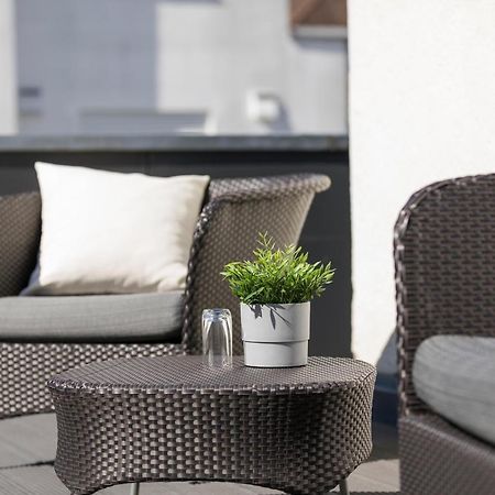 Hotel Zeppelin - Das Original Friedrichshafen Ngoại thất bức ảnh