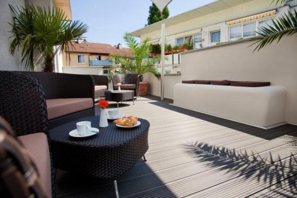 Hotel Zeppelin - Das Original Friedrichshafen Ngoại thất bức ảnh
