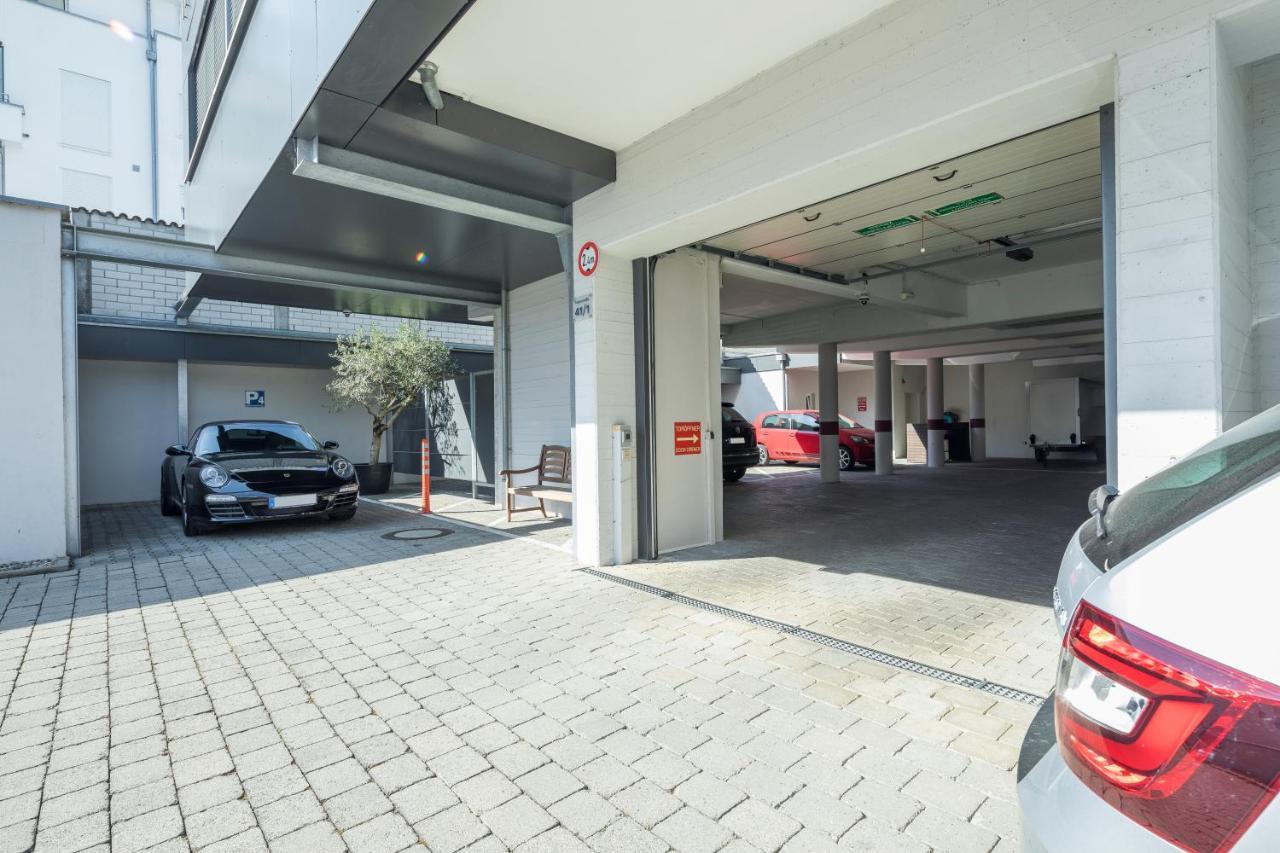 Hotel Zeppelin - Das Original Friedrichshafen Ngoại thất bức ảnh